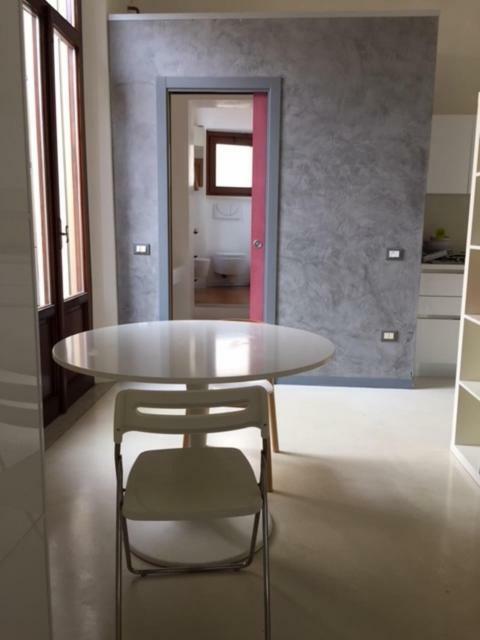 Palazzo Guerrieri Da Fermo Apartment Mantova Bagian luar foto